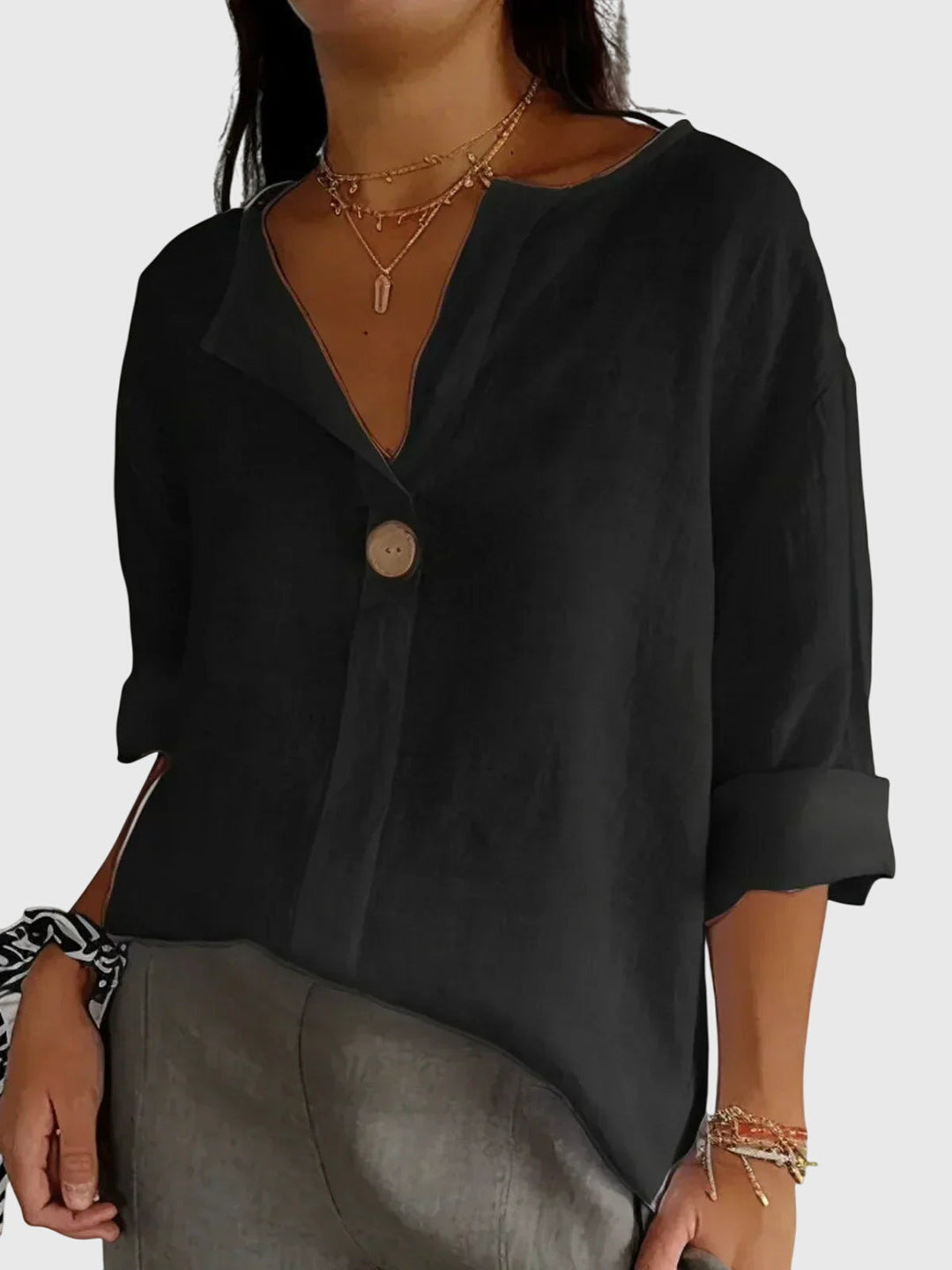 Victoria | Chic Comfort Blouse